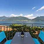 Views Acquaseria